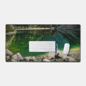 Person am Bergsee Schreibtischunterlage (Tastatur & Maus)