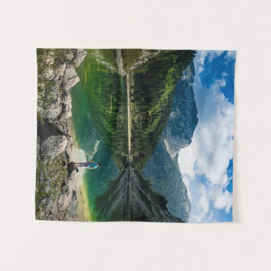 Person am Bergsee Wandteppich (Vorderseite (Horizontal))