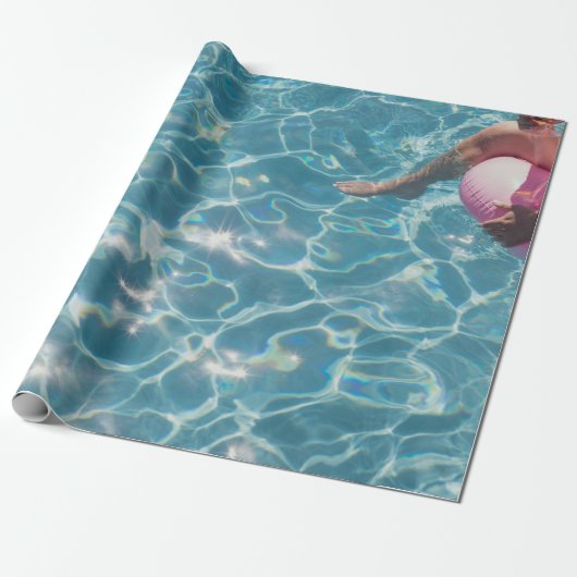 Person am Schwimmbad Geschenkpapier (Ungerollt)