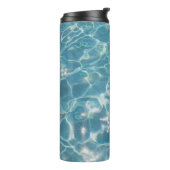 Person am Schwimmbad Thermosbecher (Nach links gedreht)