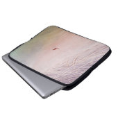 PERSON AM STRAND LAPTOPSCHUTZHÜLLE (Vorne Knopf)