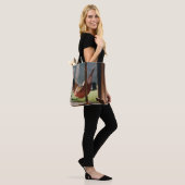 Person auf brauner Schaukel Tasche (Am Model)