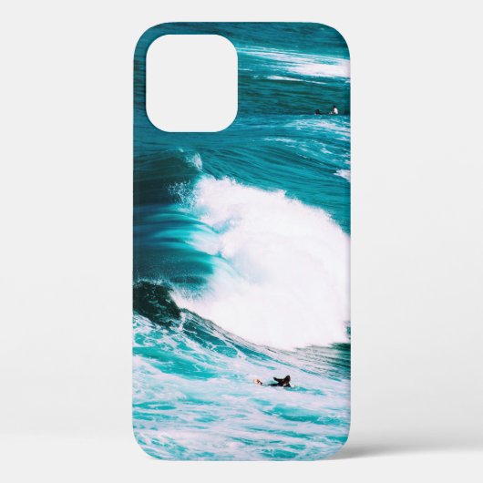 PERSON AUF DER SCHIFFFAHRT MIT OZEAN WAVES Case-Mate iPhone HÜLLE (Rückseite)