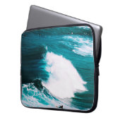 PERSON AUF DER SCHIFFFAHRT MIT OZEAN WAVES LAPTOPSCHUTZHÜLLE (Vorderseite Links)