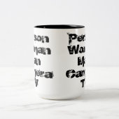 Person, Frau, Mann, Kamera, Fernsehen Zweifarbige Tasse (Mittel)