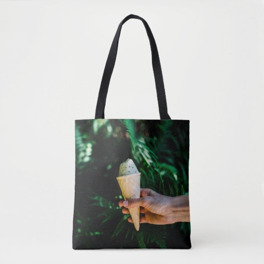 Person mit Eis Tasche (Vorderseite)