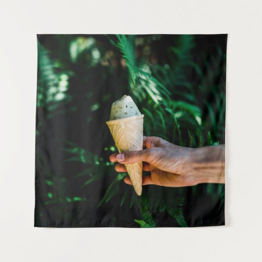 Person mit Eis Wandteppich (Vorderseite)