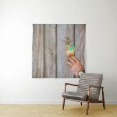 Person mit mehrfarbigem Eis Wandteppich (Beispiel)