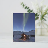 Person steht in der Eingangshalle der Kabine von C Postkarte (Stehend Vorderseite)