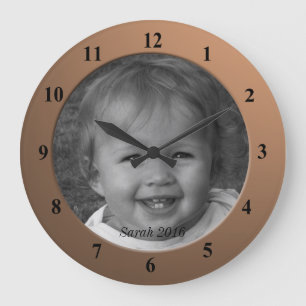 Personal Custom Photo and Text Bronze Frame Große Wanduhr