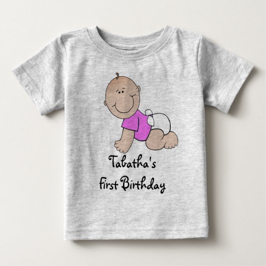 Personal First Birthday Crawling Baby Girl T-Shirt (Vorderseite)