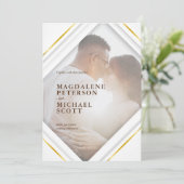 Personal Foto Moderne Goldrahmen Hochzeit Einladung (Stehend Vorderseite)