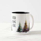 Personalised Christmas Tree – Cosy Festive Zweifarbige Tasse (VorderseiteRechts)