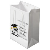 Personalised Graduation Gift for Her – Custom Name Mittlere Geschenktüte (Vorderseite Schrägansicht)