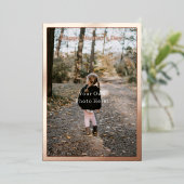 Personalised Photo Foil Mother's Day Card. Folieneinladung (Stehend vorne)