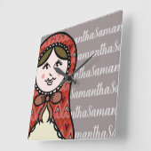 Personalised Russian Nesting Matryoshka Doll Quadratische Wanduhr (Winkel)