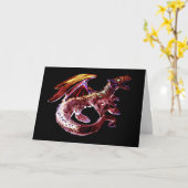 Personalisierbare Fantasy Rubinroter Drache Grußka Karte (Gelbe Blume)