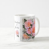 Personalisierbare, schöne rosa Rosen Kaffeetasse (VorderseiteRechts)