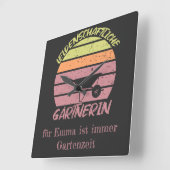 personalisierbares Design Gärtnerin Quadratische Wanduhr (Winkel)