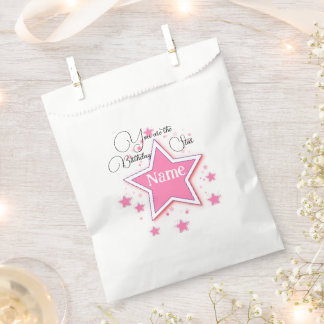 Personalisieren mit einem Namen STAR-Papier Geschenktütchen