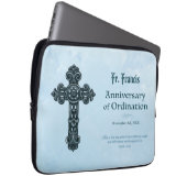 Personalisieren, Ordination Priester zum Jahrestag Laptopschutzhülle (Vorne Rechts)