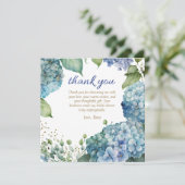 Personalisieren Sie Brautparty Blue Hydrangea Dankeskarte (Stehend Vorderseite)