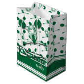 Personalisieren Sie Dark Green Cheerleader Mittlere Geschenktüte (Rückseite Schrägansicht)