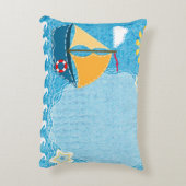 Personalisieren Sie das hellgelbe Sun Blue Segelbo Dekokissen (Rückseite(Vertikal))