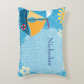 Personalisieren Sie das hellgelbe Sun Blue Segelbo Dekokissen (Vorderseite(Vertikal))