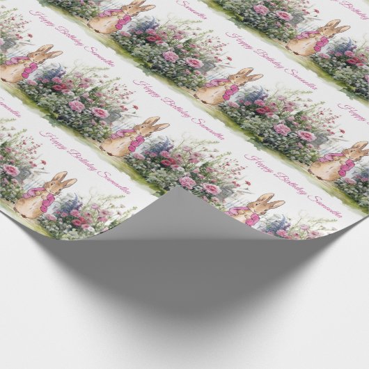 Personalisieren Sie den Namen Peter der Rabbit Pin Geschenkpapier (Ecke)