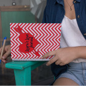 Personalisieren Sie den Zickzack Pfeil im Herzen d Notizbuch