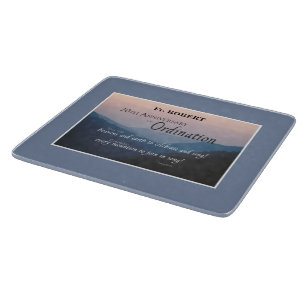 Personalisieren Sie die Glückwunsch der Ordination Schneidebrett