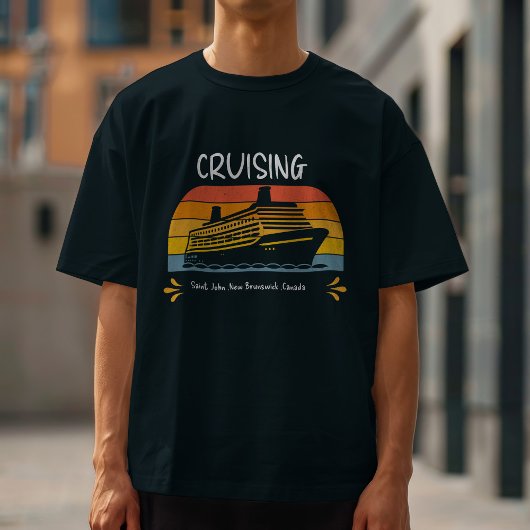 Personalisieren Sie die Kids Black Cruise Ship Fam T-Shirt