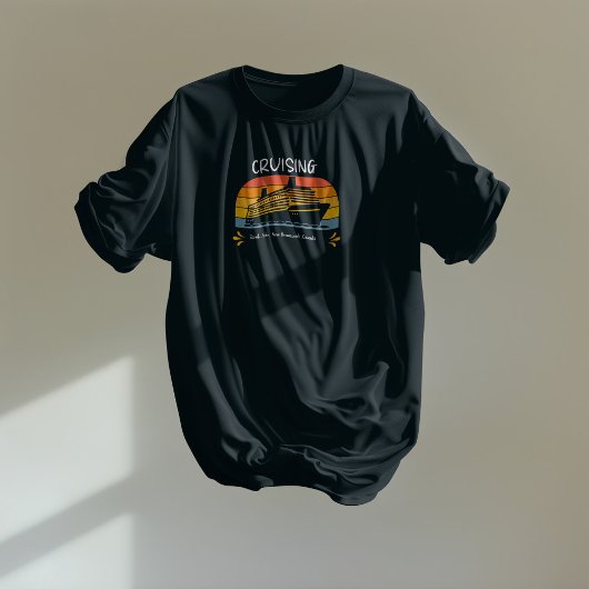 Personalisieren Sie die Kids Black Cruise Ship Fam T-Shirt