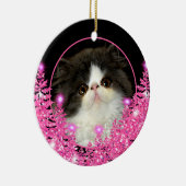 Personalisieren Sie die Rosa-glänzenden Evergreens Keramik Ornament (Rechts)