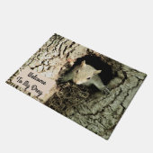 Personalisieren Sie diese Eichhörnchenmatte Fußmatte (Schrägansicht)