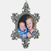 Personalisieren Sie dieses Schneeflocken Schneeflocken Zinn-Ornament (Links)