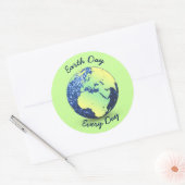 Personalisieren Sie Earth Day Blue Glitzern Globe Runder Aufkleber (Umschlag)