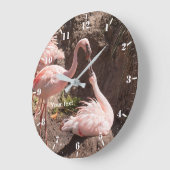Personalisieren Sie Flamingoes-Vögel in der Liebe- Große Wanduhr (Winkel)
