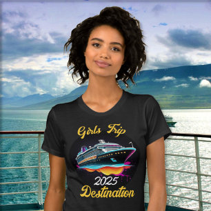 Personalisieren Sie Girls Trip Cruise Year Zielort T-Shirt