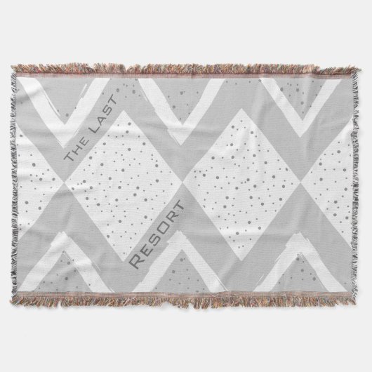 Personalisieren Sie Ihr Beach House Gray Zig Zag Decke (Vorderseite)