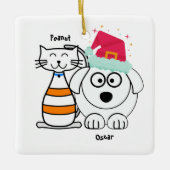 Personalisieren Sie Niedliche Katze & Hund Frohe W Keramikornament (Vorderseite)