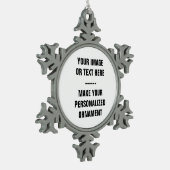 Personalisieren Sie Snowflake Weihnachtsschmuck in Schneeflocken Zinn-Ornament (Links)