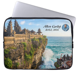 Personalisieren Sie Uluwatu Bali Tempel Klippe Rei Laptopschutzhülle