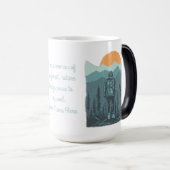 Personalisieren Sie Wilderness Hiker Frau Verwandlungstasse (VorderseiteRechts)