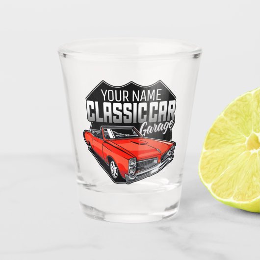 Personalisiert 1966 Konvertible Classic Car Garage Schnapsglas (Vorderseite)