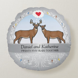 Personalisiert 25. Hochzeitstag, Buck & Doe Rundes Kissen