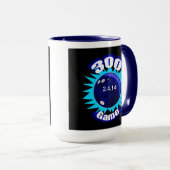 Personalisiert 300 Game Bowling, Ball Graphics, Tasse (VorderseiteRechts)