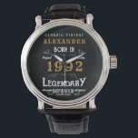 Personalisiert 30. Geburtstag 1992 Vintages Schwar Armbanduhr<br><div class="desc">Eine personalisierte,  einzigartige Uhr für diesen Geburtstag. Fügen Sie diesem Vintagen Retro-Design den Namen für ein individuelles Geburtstagsgeschenk hinzu. Bearbeiten Sie den Namen und das Jahr einfach mit der Vorlage. Ein wunderbares Geschenk zum Geburtstag. Mehr Geschenke und Party-Vorräte für dieses Party-Fest mit dem "Legendary"-Design im Laden verfügbar.</div>