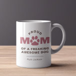 Personalisiert 3 Foto Proud Mama der Phantastische Kaffeetasse<br><div class="desc">Die Einführung unserer personalisierten 3-Foto-Tasse "Proud Mama of Phantastisch Dog", die für die Hundemütter konzipiert ist, die mit Stolz auf ihre wütenden Gefährten rühmen. Aus langlebiger Keramik gefertigt und mit einem glänzenden Glanz vollendet, ist diese Tasse so stabil wie die Verbindung zwischen Mutter und Hund. Es ist der perfekte Weg,...</div>